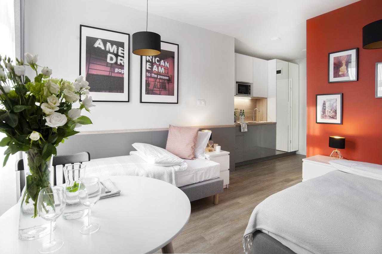 7 Continents Apartments Poznan Luaran gambar